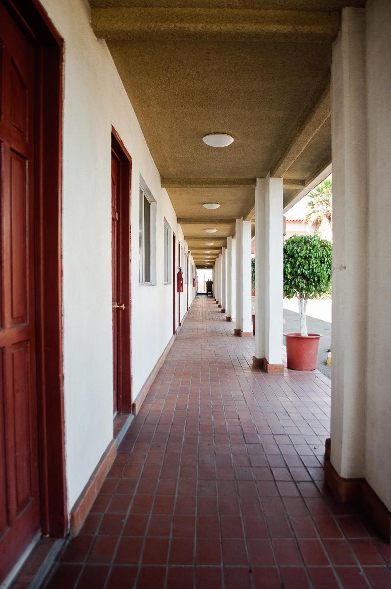 Hotel El Sausalito Ensenada Exterior photo